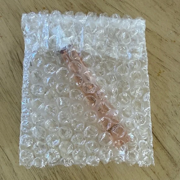 Lancome La Vie Est Belle Eau de Parfum - Soft Pink. Travel Size 10ml - Picture 3 of 3